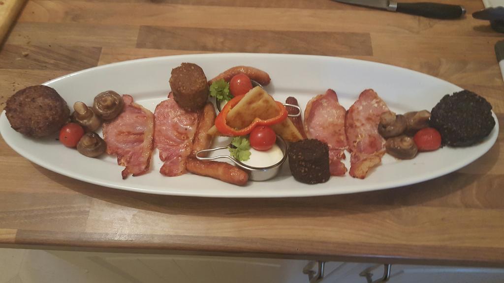 Creedons Traditional Irish Welcome Inn B&B Cork Bagian luar foto